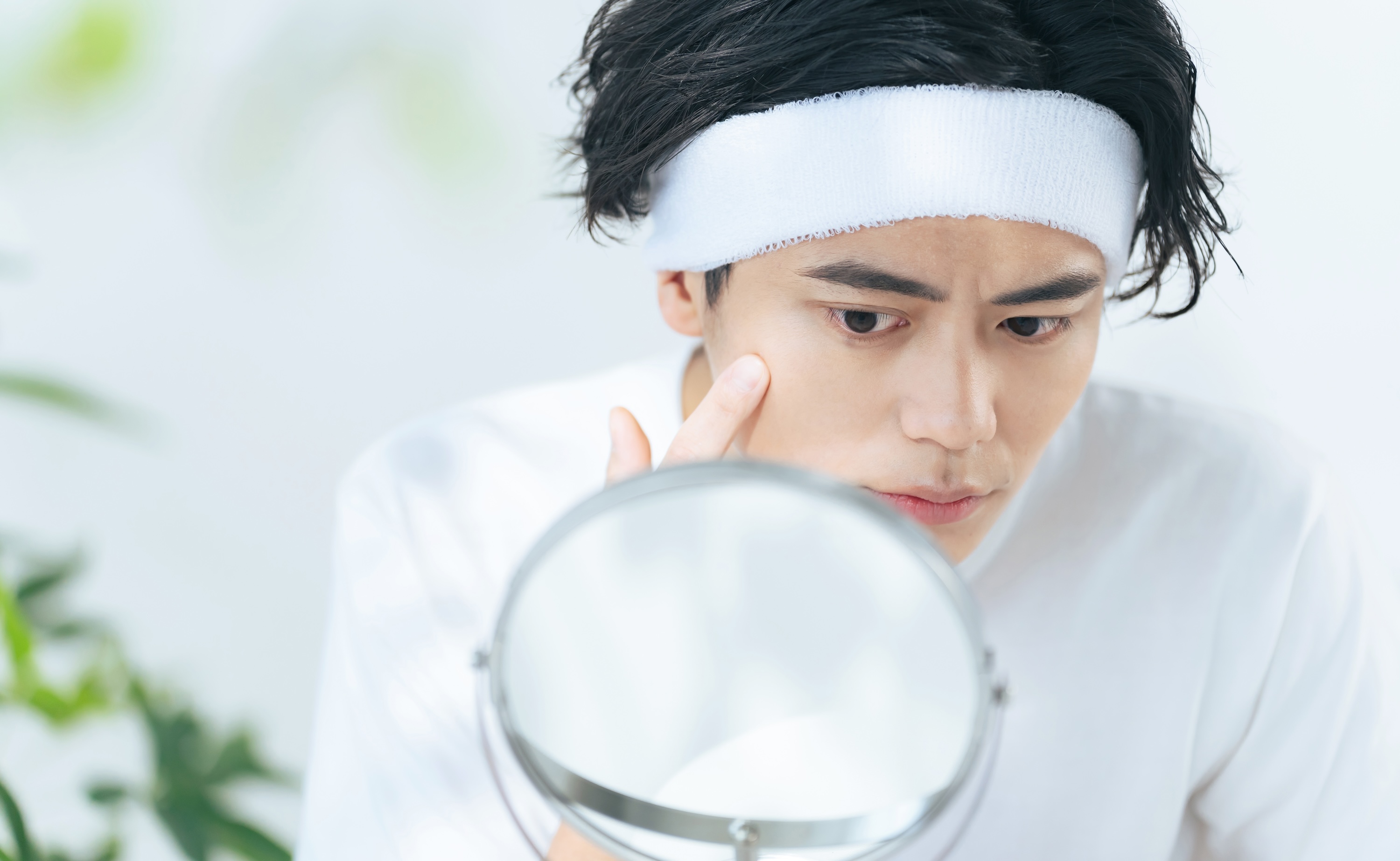 Skincare Tips for Men 35 and Above: Why Your Mid-30s Are the Best Time to Start Taking Care of Your Skin